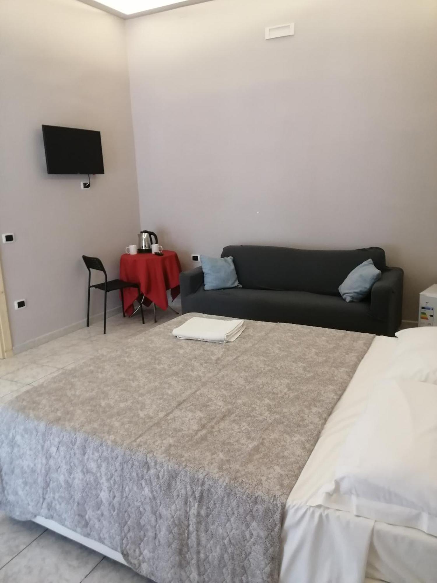 Guest House Francesco Napoli Esterno foto